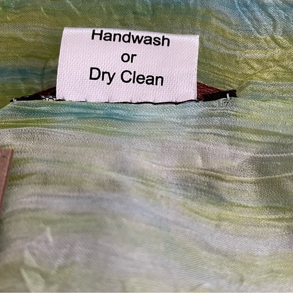 NWT Lua 100% Organic Silk Hand -Dyed Scarf - Picture 13 of 15
